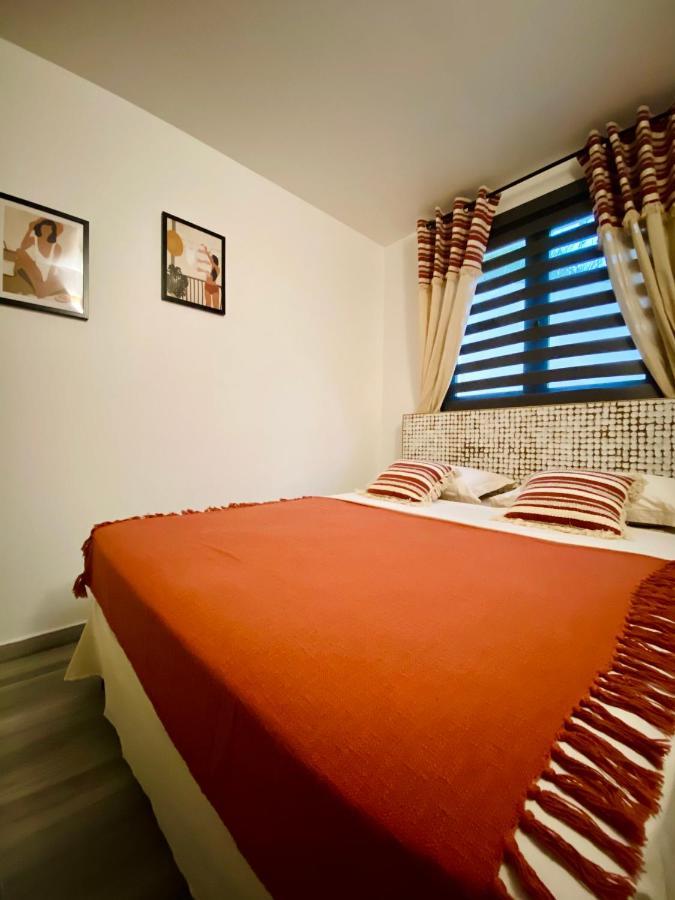Ti Karet - Charmant Logement Avec Jacuzzi Et Vue Mer Terre-De-Haut Eksteriør billede