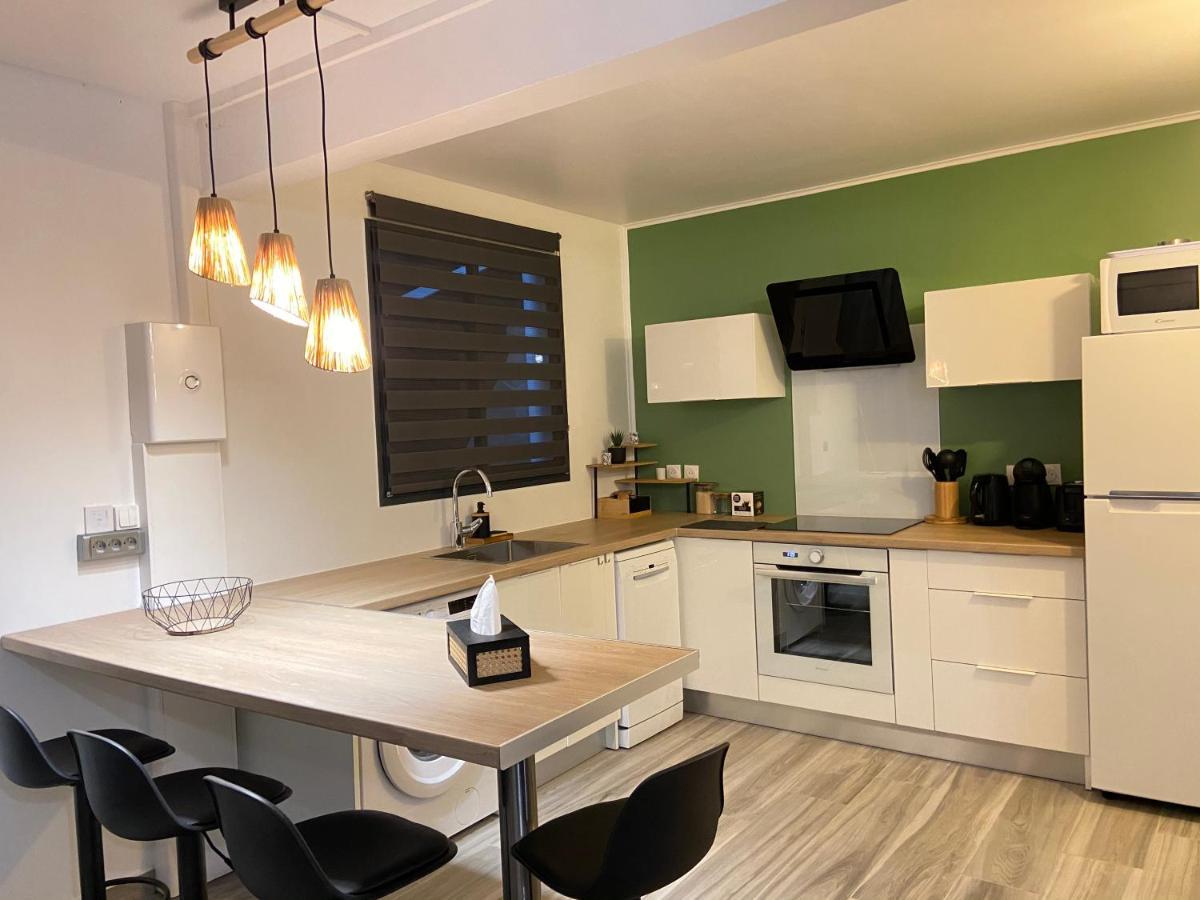 Ti Karet - Charmant Logement Avec Jacuzzi Et Vue Mer Terre-De-Haut Eksteriør billede